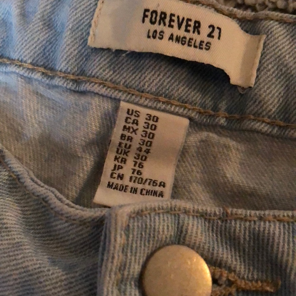Forever 21 shorts size 30 - Picture 5 of 5